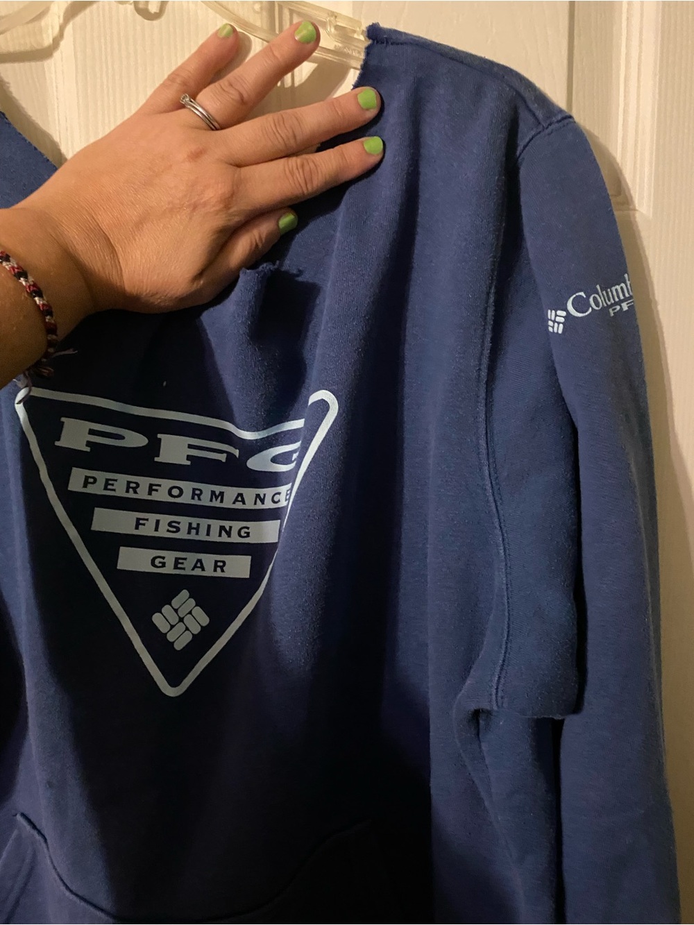 Columbia Navy PFG Performance Fishing Gear Crewneck Sweatshirt large neck cut